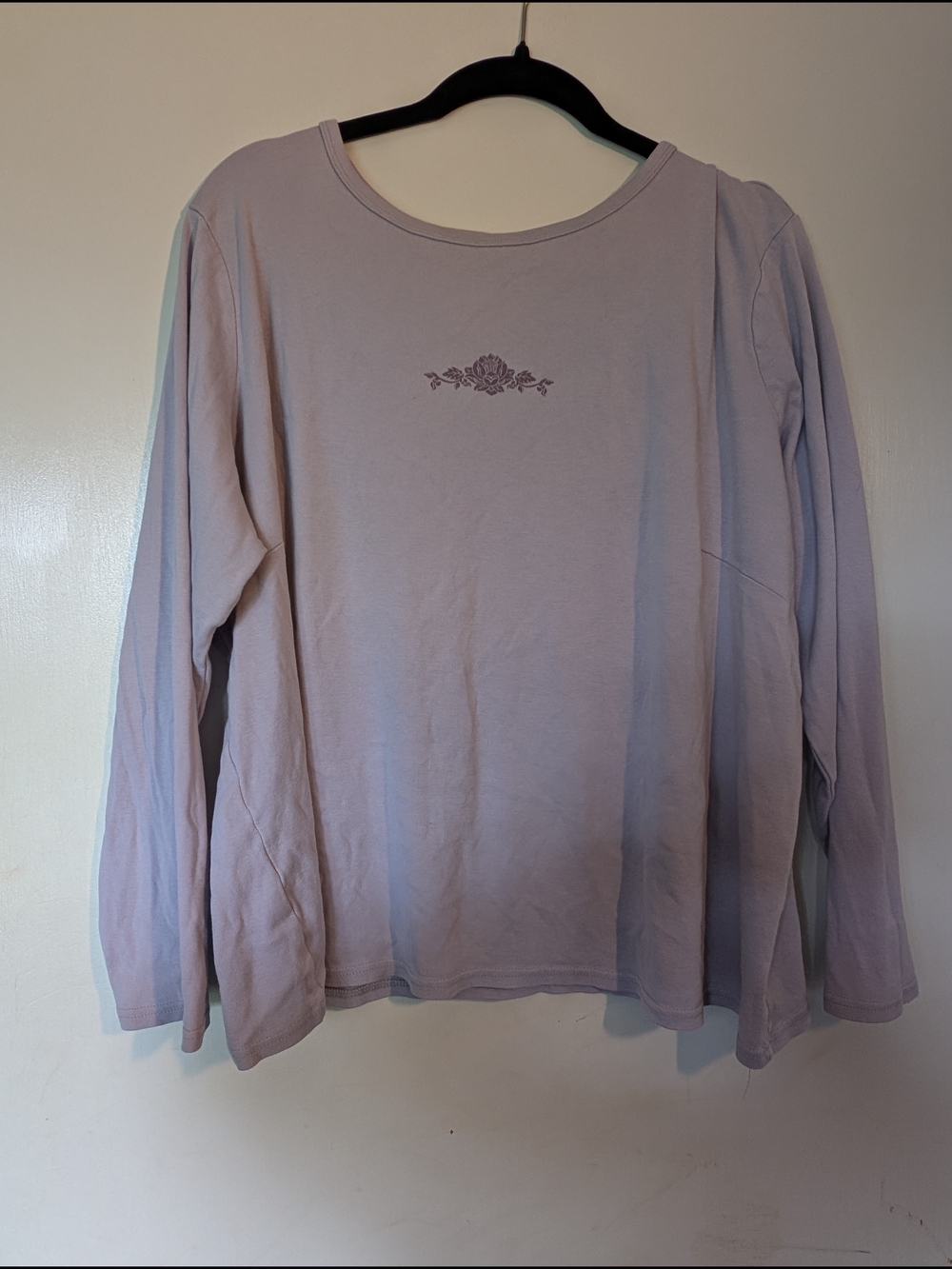 Y2K Eddie Bauer Lilac Long Sleeve Tee with Center Floral Motif